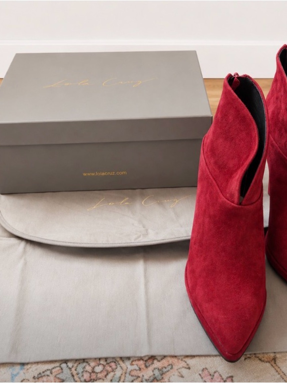 NEW WITH BOX Lola Cruz Red Suede Pointed Toe Stiletto Ankle Booties Size 37 - Picture 3 of 4